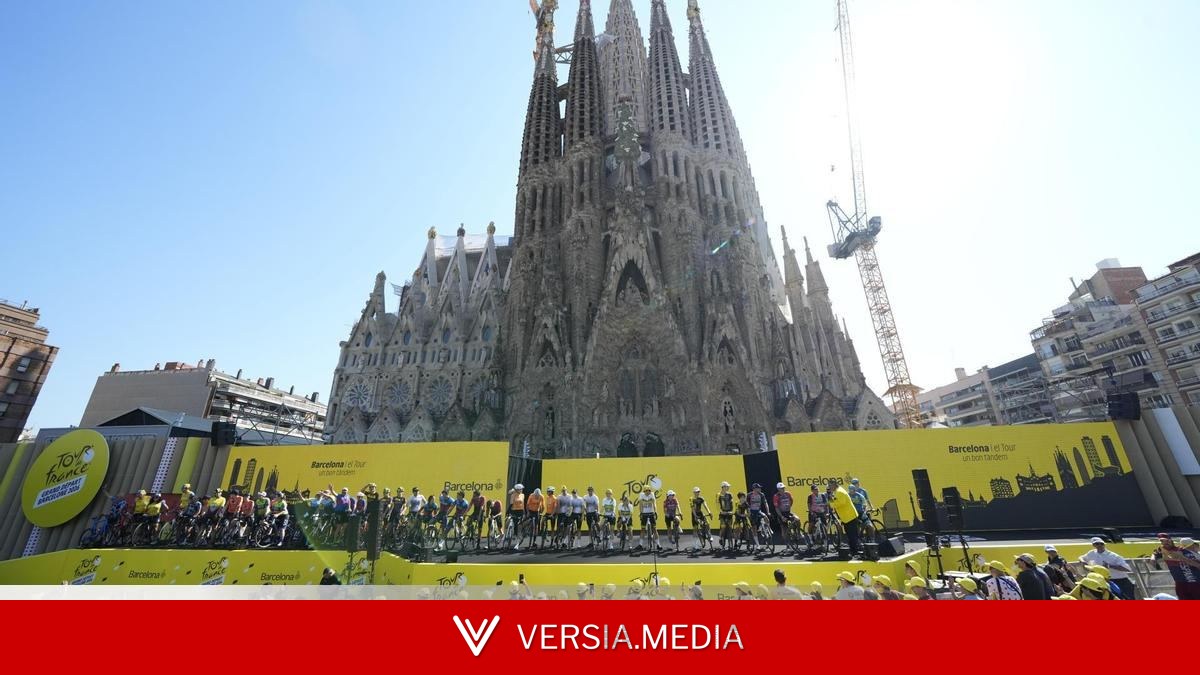 Del Papa al Tour, Barcelona exhibe su marca pese a proclamar que no quiere más turistas