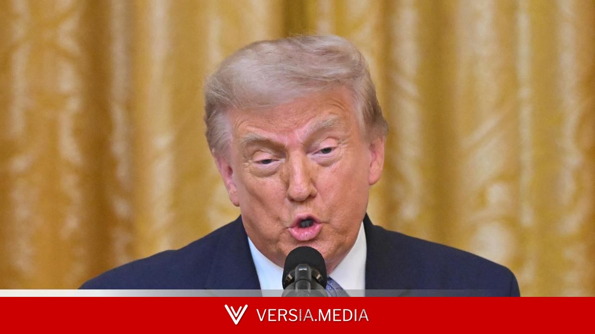 Trump mina el sistema electoral de EEUU recuperando el bulo del fraude de 2020 y acusando a China de hacerle perder