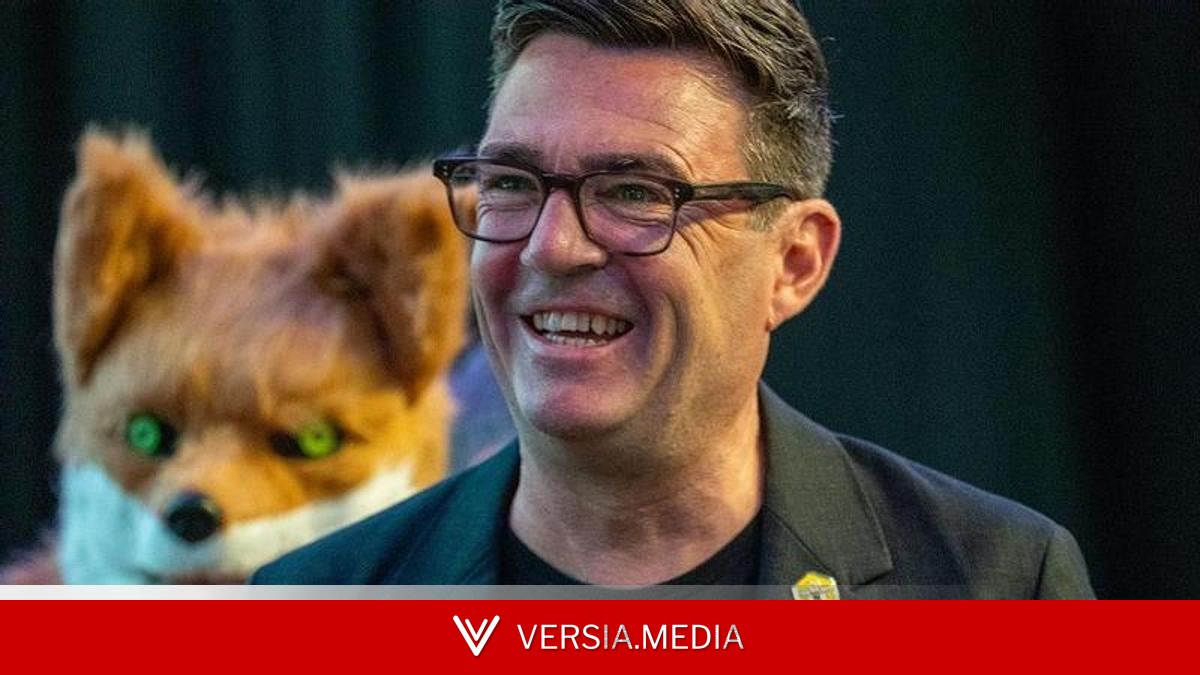 Quién es Andy Burnham, el nuevo líder del Partido Laborista