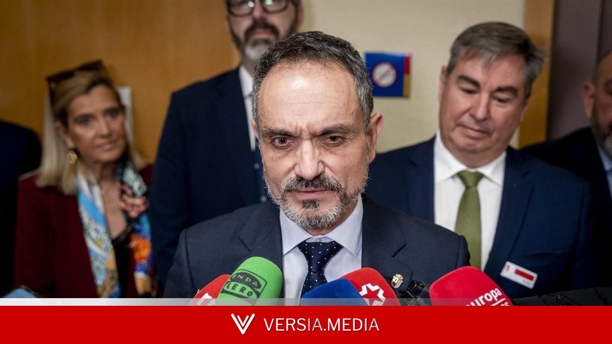 La jueza imputa al alcalde de Móstoles acusado de acoso sexual y laboral a una exconcejala