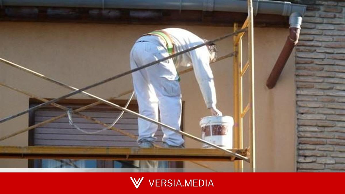 ¿Jornada intensiva desde julio?: la primera ola de calor obliga a replantear la prevención frente al verano en el trabajo