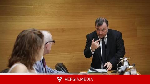 Un micro abierto caza a un diputado de Vox en las Corts jactándose de tener “información privilegiada” sobre una investigación: “Me lo ha dicho la fiscal”