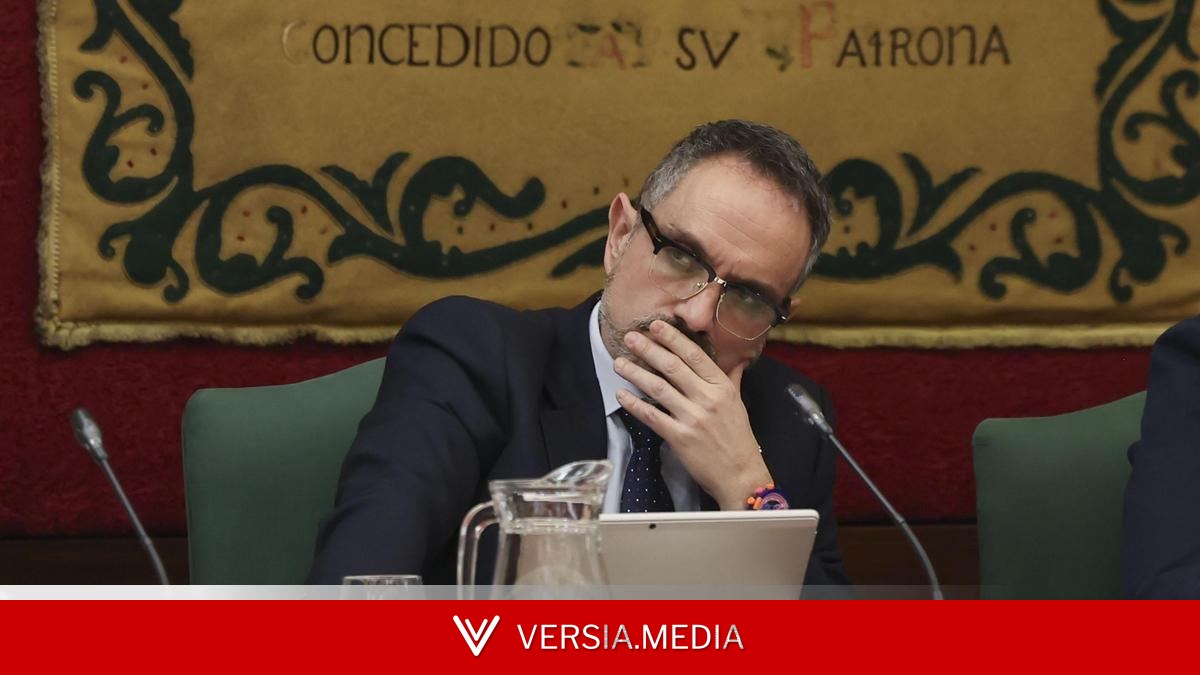 La jueza que investiga por acoso al alcalde de Móstoles rechaza su intento de cerrar la investigación